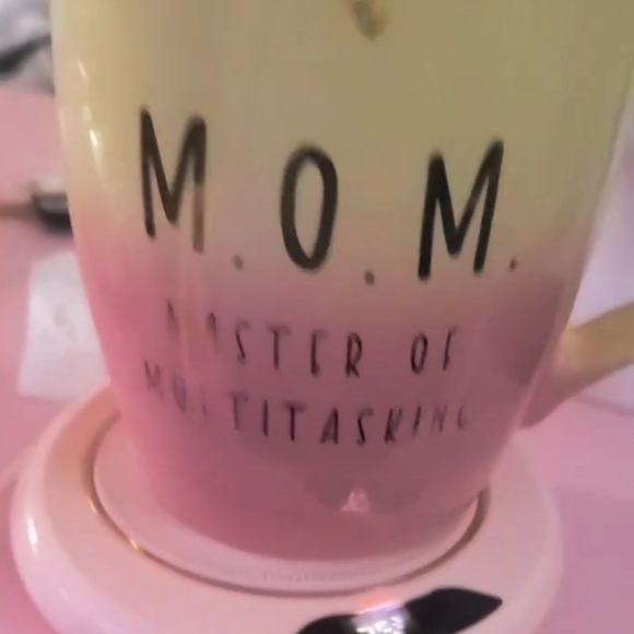 Coffee Mug Warmer - Round - Picture 13 of 16